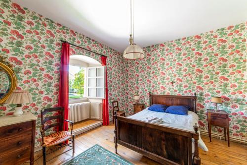 Scey-Maisieres Chateau Sleeps 25 gîte à louer Fertans