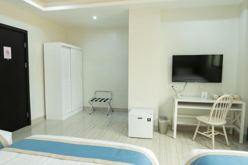 Hampton Suites, Davao City (Foto 6)