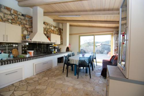 Acrothea Perdika in Perdika