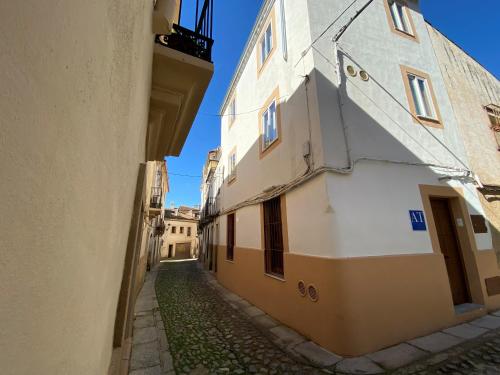 Apartamento Torre del Aver By Cáceres Central Suites - image 12