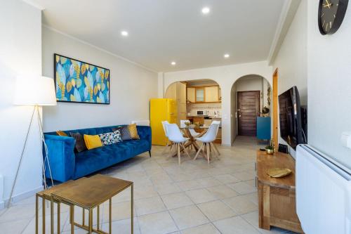 Top renoviertes Apartment mit großer Terrasse