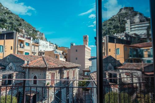Ближайшие достопримечательности, Mosaico Taormina Guest House in Таормина
