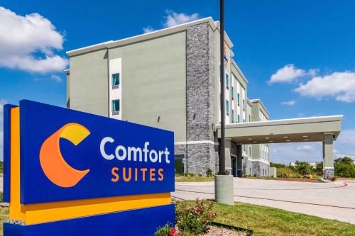 Comfort Suites DeSoto Dallas South in DeSoto, USA