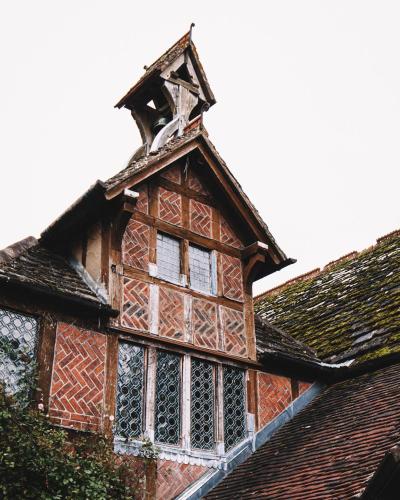 Langshott Manor - Luxury Hotel Gatwick - image 4