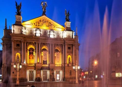 Mini Economy apartments - Chornovola Avenue - 2 minutes to the Opera House - main image