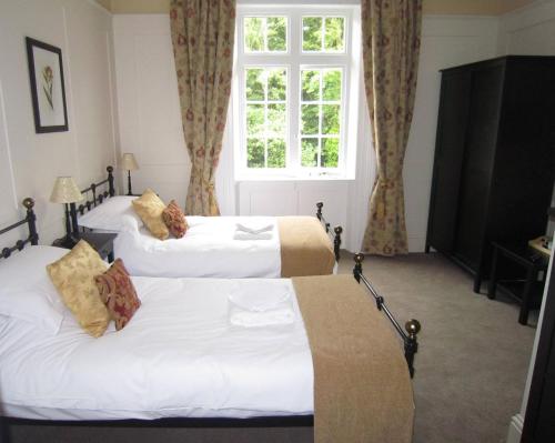 Prince of Wales in Whippingham and Osborne