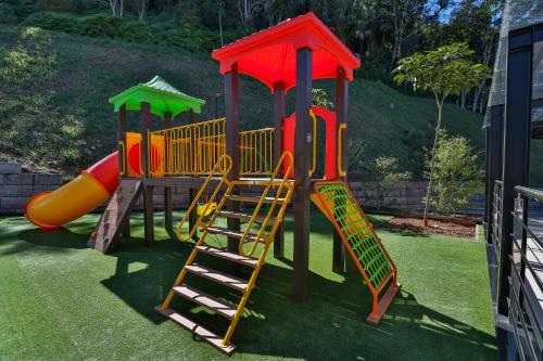 243391480 Quality Hotel Blumenau
