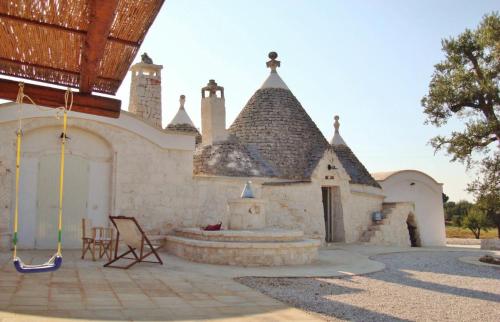 Villa 4 trulli, sea view, vista mare, isolata Ostuni