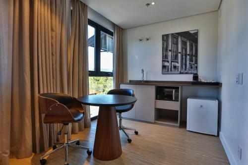 243396713 Quality Hotel Blumenau