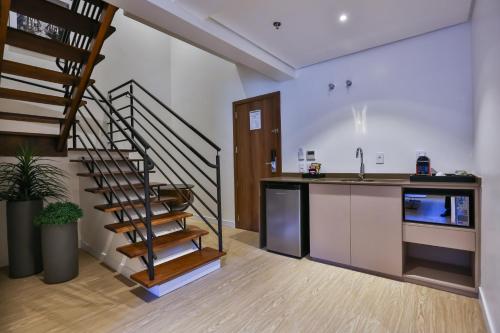 243398495 Quality Hotel Blumenau