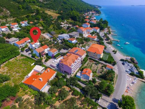 Apartments Jane Perna - Location saisonnière - Kučište
