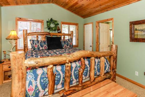 Moonridge Mountain Retreat-1876 by Big Bear Vacations - image 9