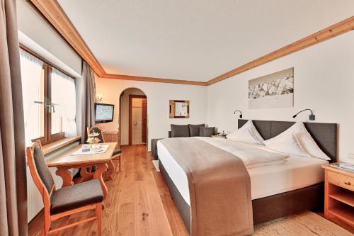 Sporthotel Enzian - image 9