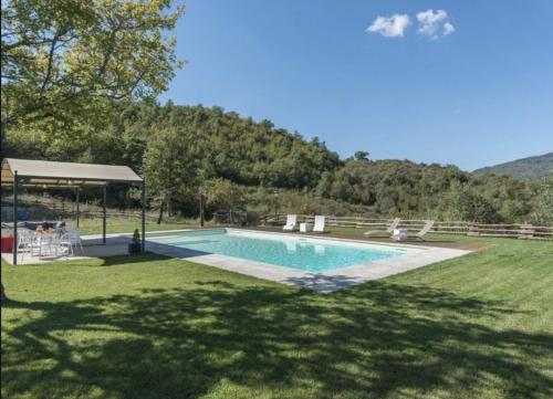 Villa Galearpe with private pool in Tuscany