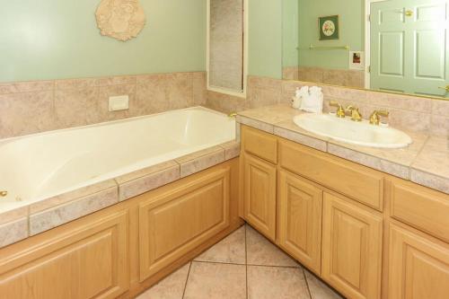 Alpenhorn Lodge-1903 by Big Bear Vacations - image 9
