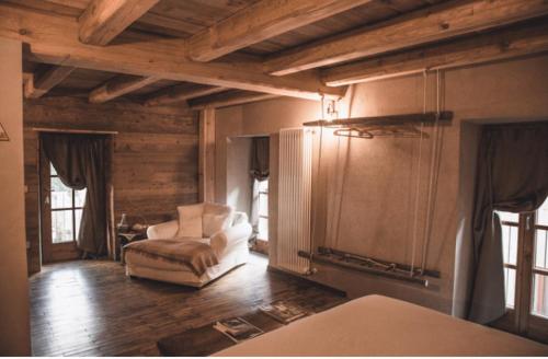 Ca' Mea room, wellness, food