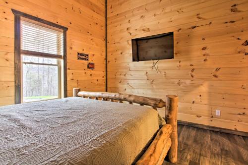 Luxe Cabin with Home Theater Less Than 2 Miles to Gatlinburg - image 8