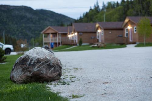 Middle Brook Cottages & Chalets