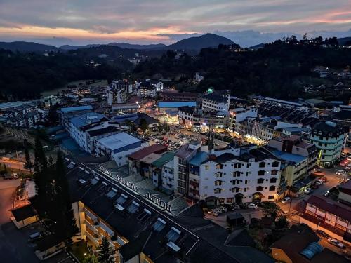 Merlin Home@Crown Imperial Court Cameron Highlands