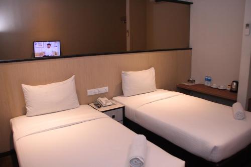 D Elegance Hotel Room Type - Superior Twin Room