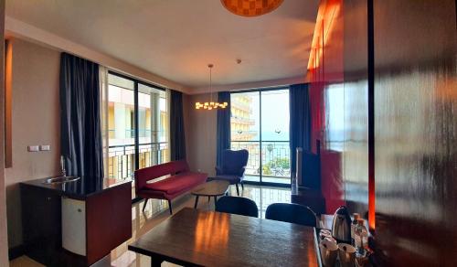 Facilities, Long Beach Garden Hotel and Pavilions in Wongamat Beach