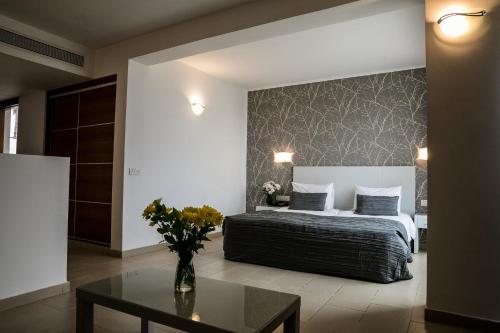 Theo Sunset Bay Hotel - image 3