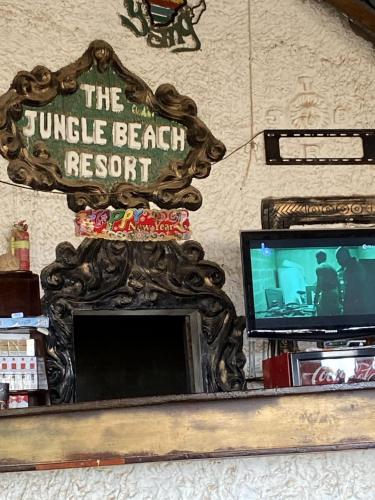Jungle Beach Resort