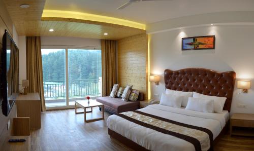 The Orchard Greens Resort - A Centrally Heated Property