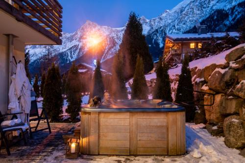 Hot tub, Chalet Rubicon in Les Houches
