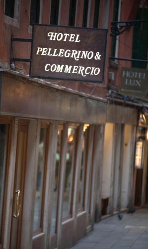 Hotel Commercio & Pellegrino