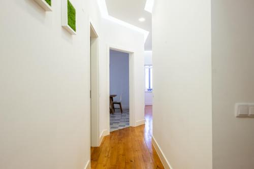 Hola Lisbon Suites - image 10