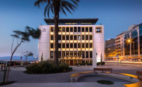 Key Hotel - Hôtel - Izmir