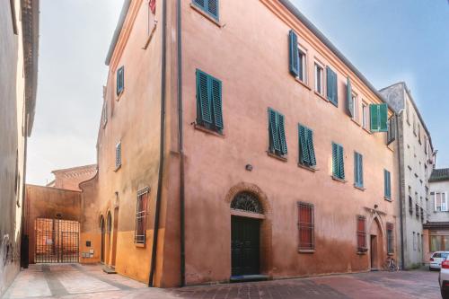 Duplex Apartment in centro con posto auto privato - image 3