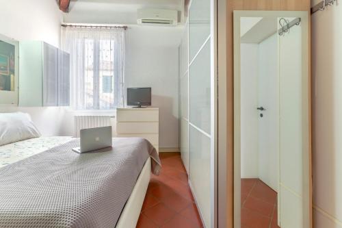 Duplex Apartment in centro con posto auto privato - image 8