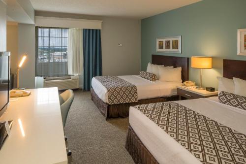 Crowne Plaza Hotel and Suites Pittsburgh South, an IHG Hotel