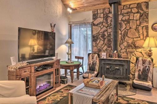 . Alpine Lake Resort Chalet with Indoor Pool Access!