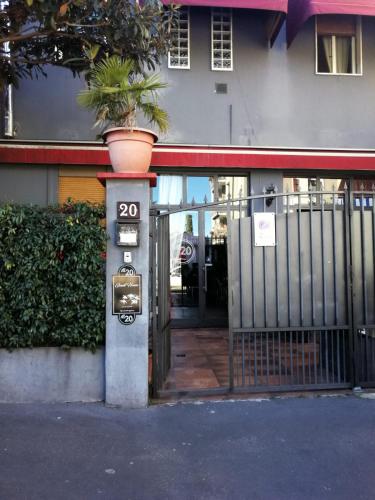 Al 20 Guest House Fiera Milano - Certosa - image 13