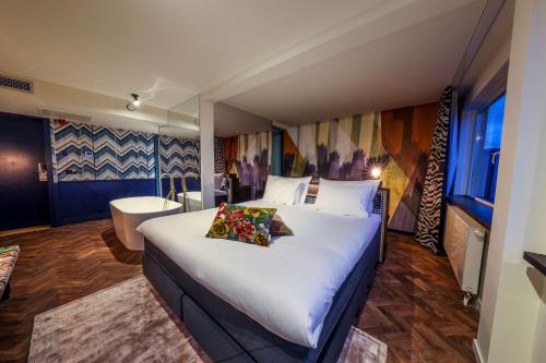 1 double bed