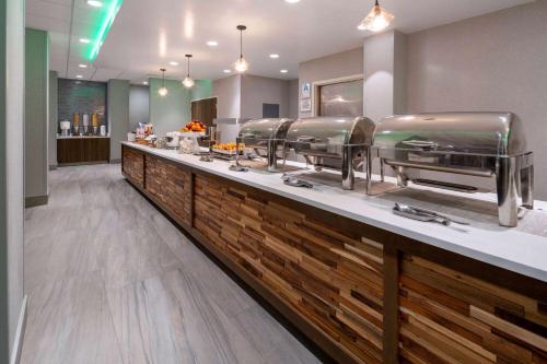 Aliments i begudes, La Quinta Inn & Suites by Wyndham LAX in Los Angeles (CA)