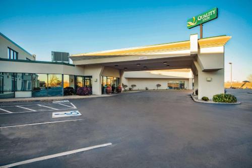 Quality Inn and Conference Center I-80 Grand Island