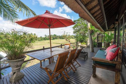 Two-Bedroom Villa with Ricefield View image 10
