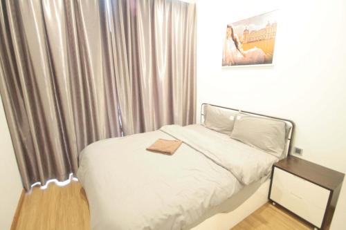 Three-Bedroom Apartment image 4