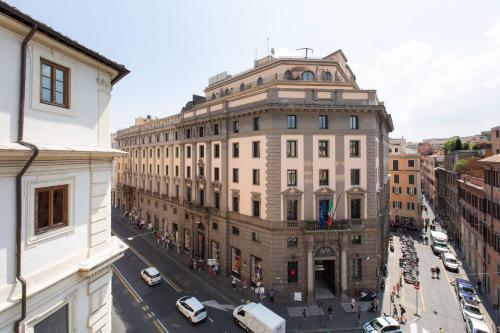 Luxury Trevi Fountain - Your Italian Holidays
