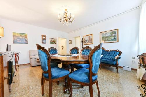 Ca Virgilio Room Type - Three-Bedroom Apartment