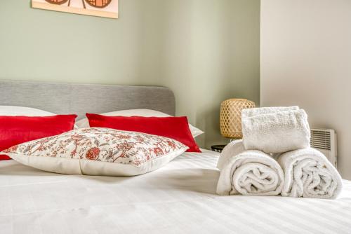 Le First by Cocoonr - image 3