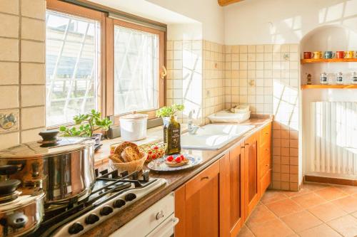 кухня, Villa Alberto in Еболі