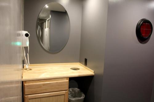 243548176 Hotel Gaythering - Gay Hotel - All Adults Welcome