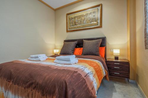  Sensacional Apt 2 Hab 2 baños 4 pax Aljarafe Metro in San Juan de Aznalfarache