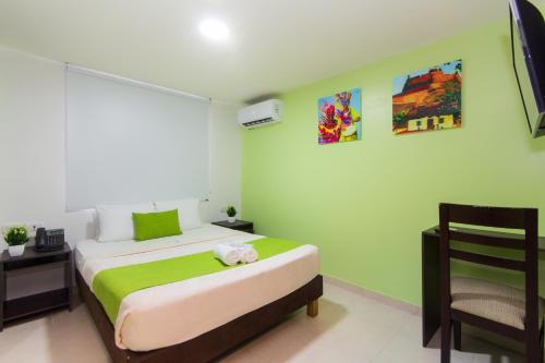 Hotel Avexi Suites By GEH Suites