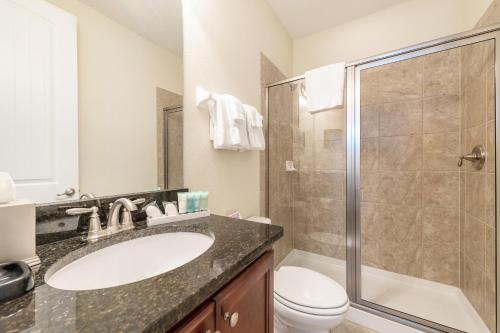 Cozy Home with Private Pool and Water Park Access - image 14